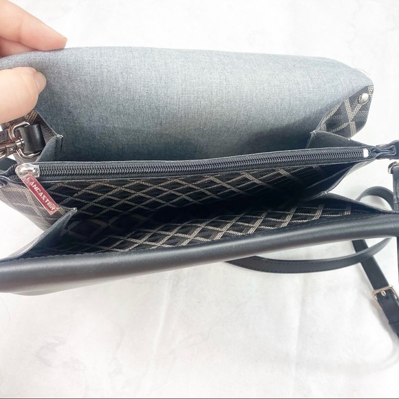 [Lancaster] - Picture 3 of 4